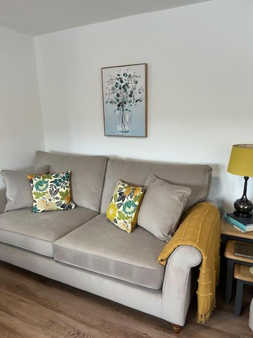 No5 At 53 - 2 Bed Apartment In Leek, Staffs Peak District Eksteriør billede