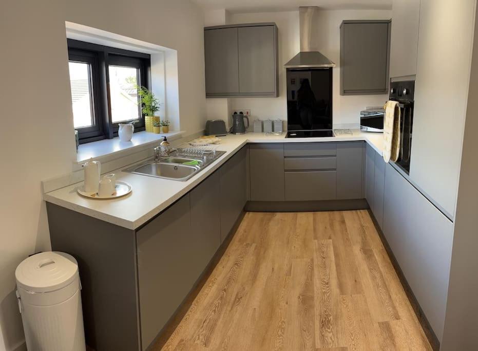 No5 At 53 - 2 Bed Apartment In Leek, Staffs Peak District Eksteriør billede
