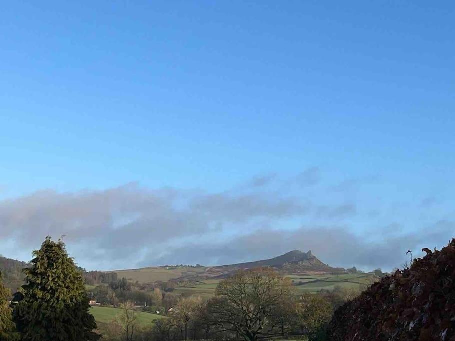 No5 At 53 - 2 Bed Apartment In Leek, Staffs Peak District Eksteriør billede